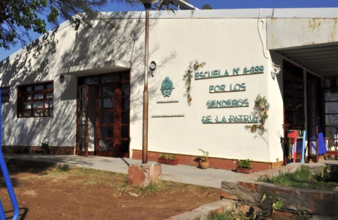 imagen Solidaridad y donaciones tras el incendio de una escuela albergue en Santa Rosa