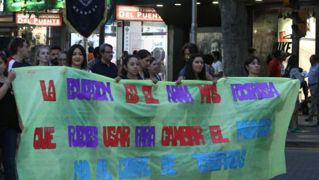 imagen Preocupación por el cierre de 25 institutos de educación superior