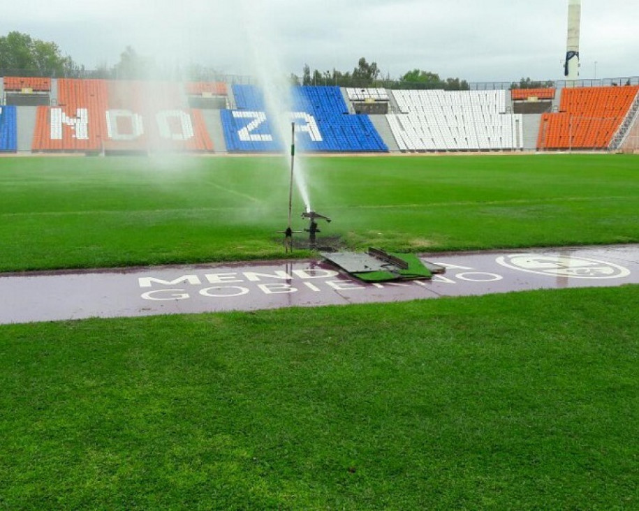 imagen "Se ha abierto una puerta para que Mendoza reciba Argentina -Uruguay"