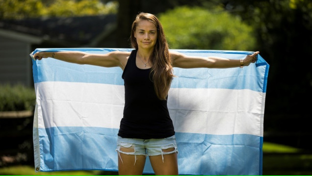imagen Estefanía Banini defendió a Messi y criticó el proyecto de Sampaoli