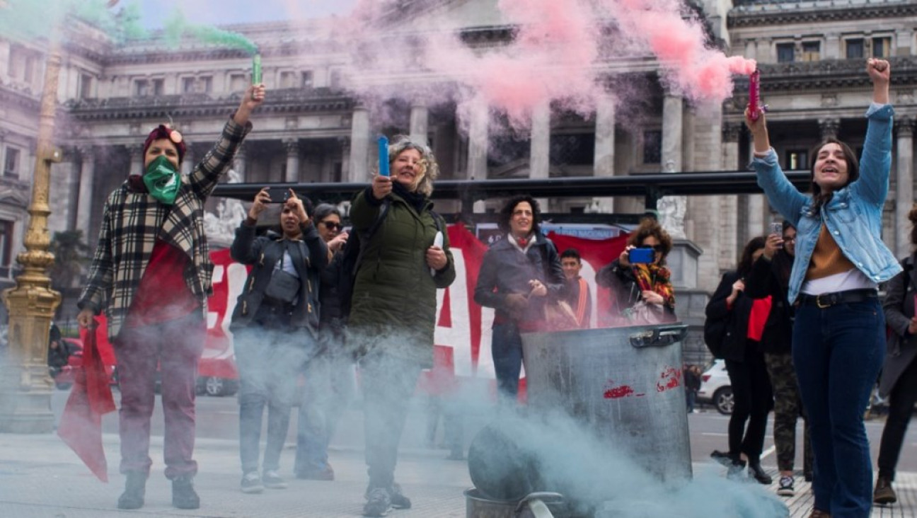 imagen ¿Qué cuestionaron las organizaciones feministas del G20?