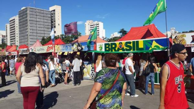 imagen Feria de colectividades en Guaymallén 