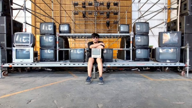 imagen "AVH acolor video home": las instalaciones de Walter Guasco en el anexo MMAMM