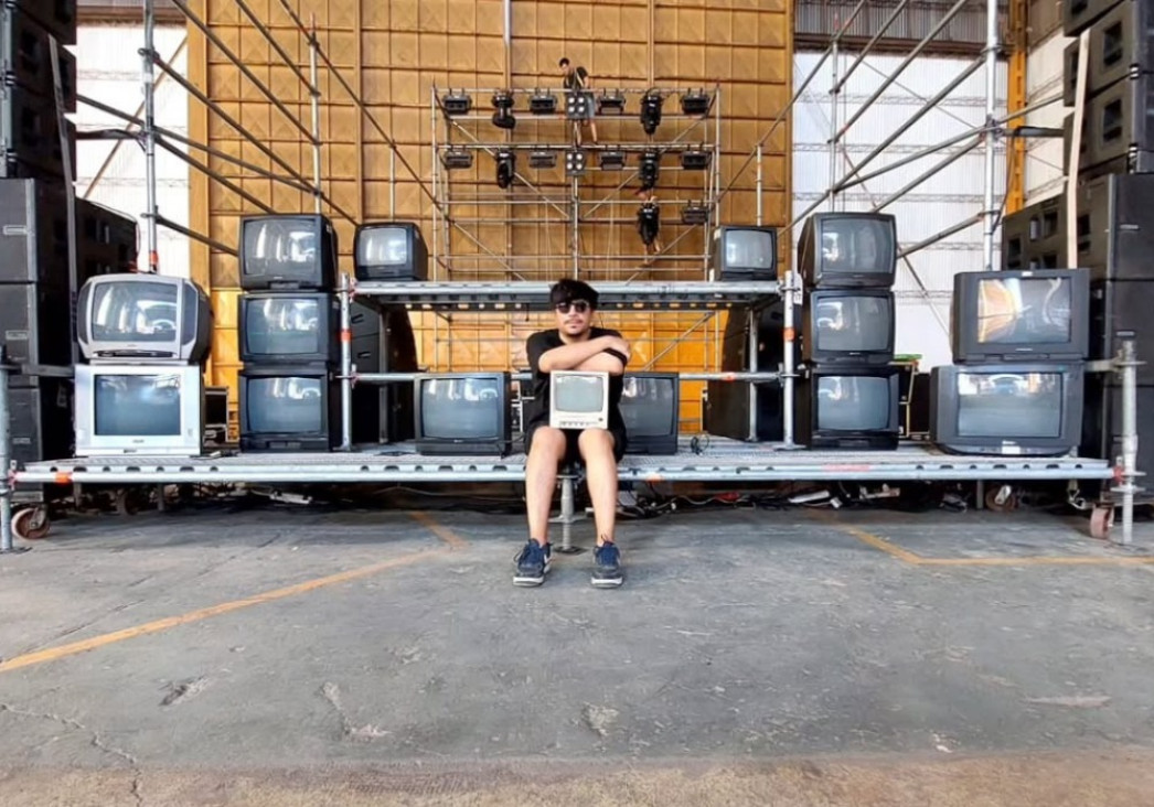imagen "AVH acolor video home": las instalaciones de Walter Guasco en el anexo MMAMM