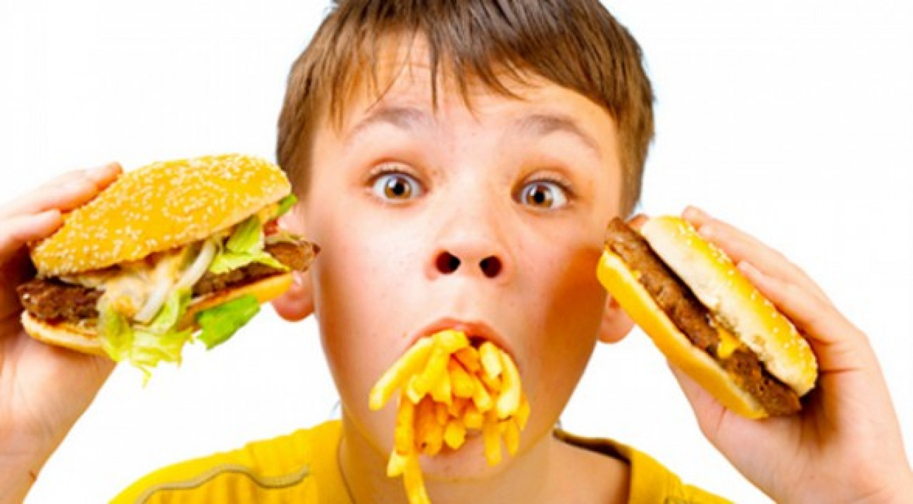 imagen Preocupa el valor nutritivo de alimentos publicitados en la TV infantil