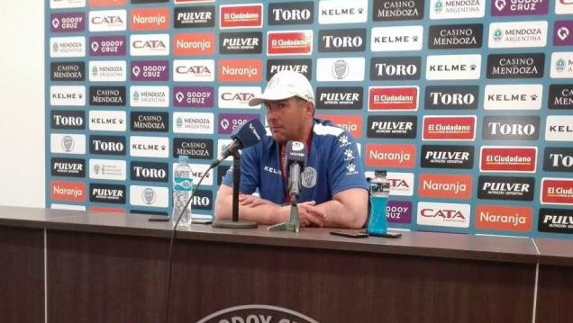imagen Diego Dabove: "A uno lo deja mal cuando juega mal"