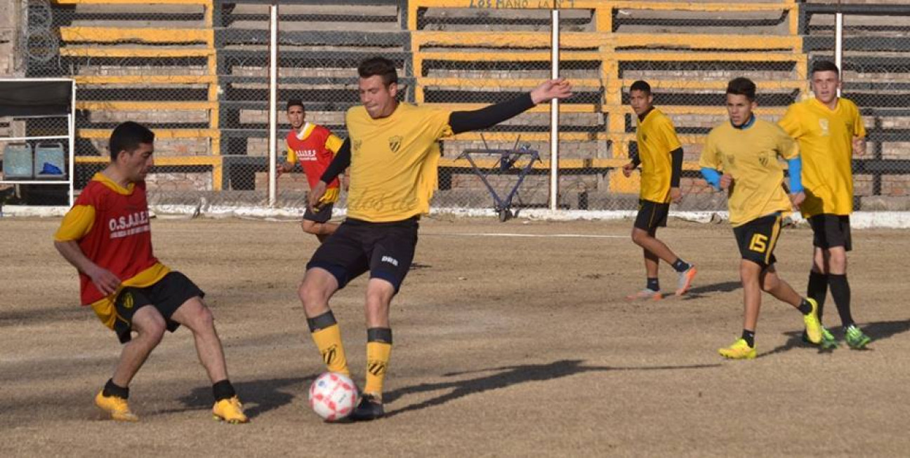 imagen RENZO ARTURIA: "NO VAMOS A DESENCAJAR, VAMOS A ANDAR MUY BIEN"