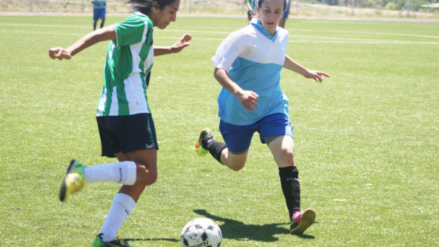 imagen FUTBOL FEMENINO: Cuarteto Sanjuanino