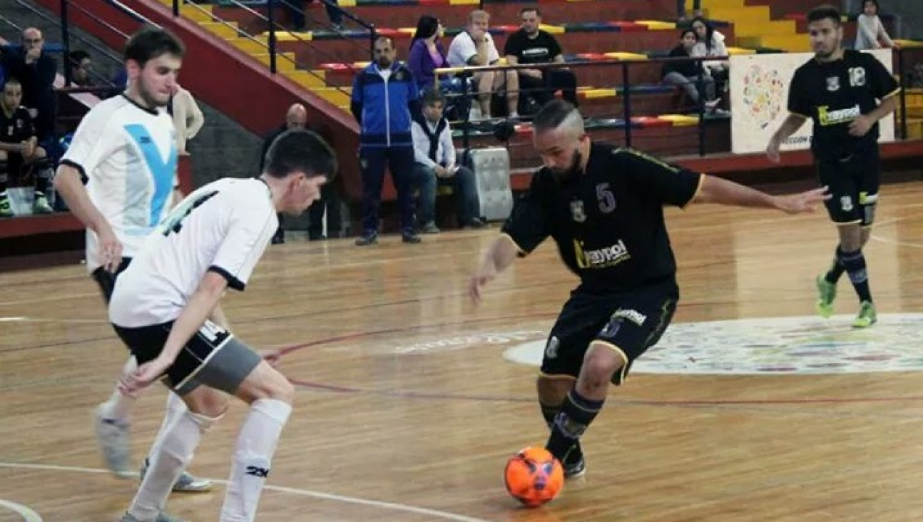 imagen "El roce con equipos internacionales es clave para el crecimiento del futsal"