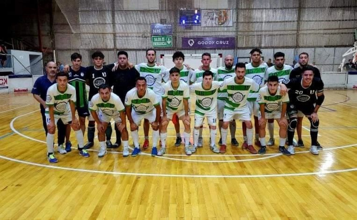 imagen Franco Parisi y toda la satisfacción por un nuevo hito del futsal de la U