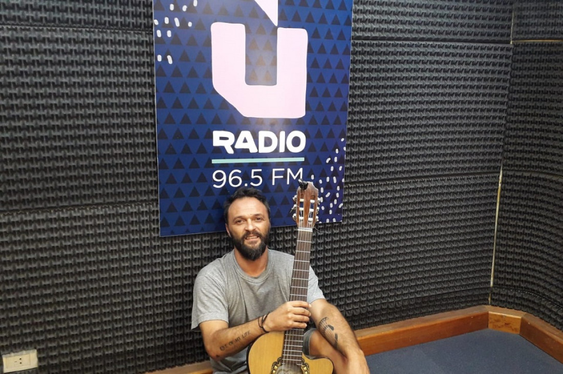 imagen "Doná música, recibí una sonrisa", la cadena solidaria que arregla y dona instrumentos