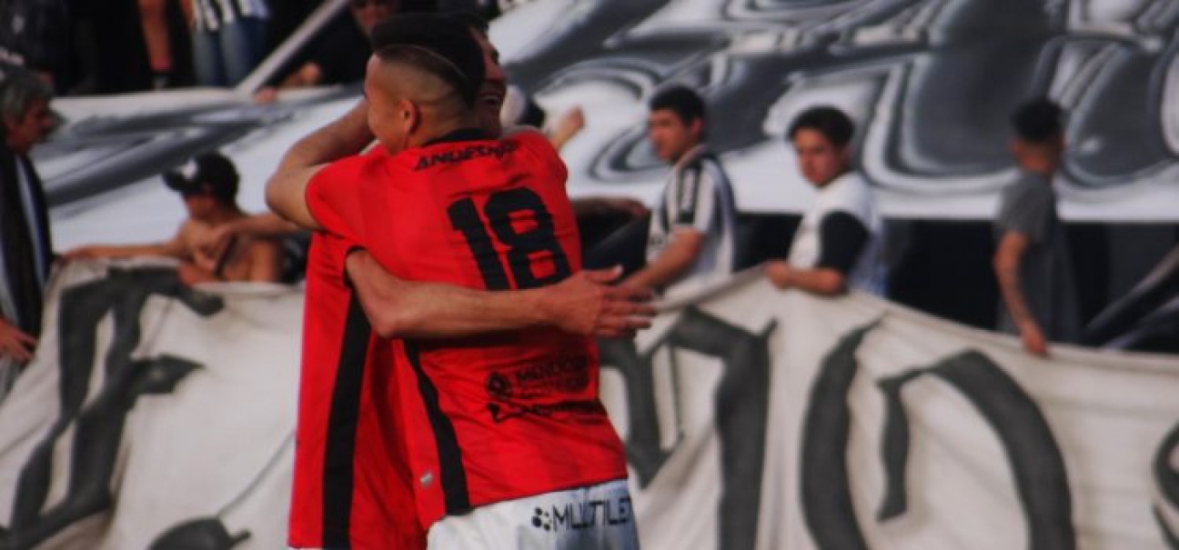 imagen Joven goleador