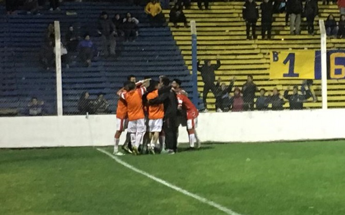 imagen El Cruzado igualó ante Juventud Unida