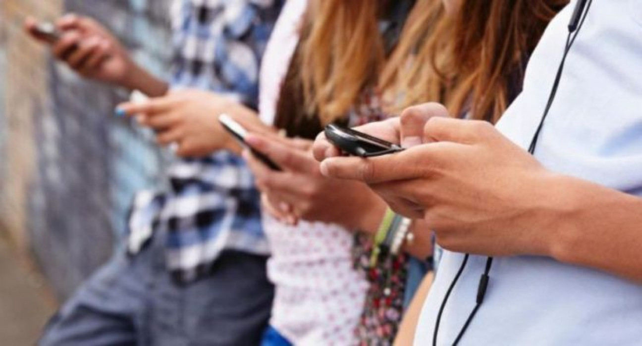 imagen El celular, nuestra computadora de mano