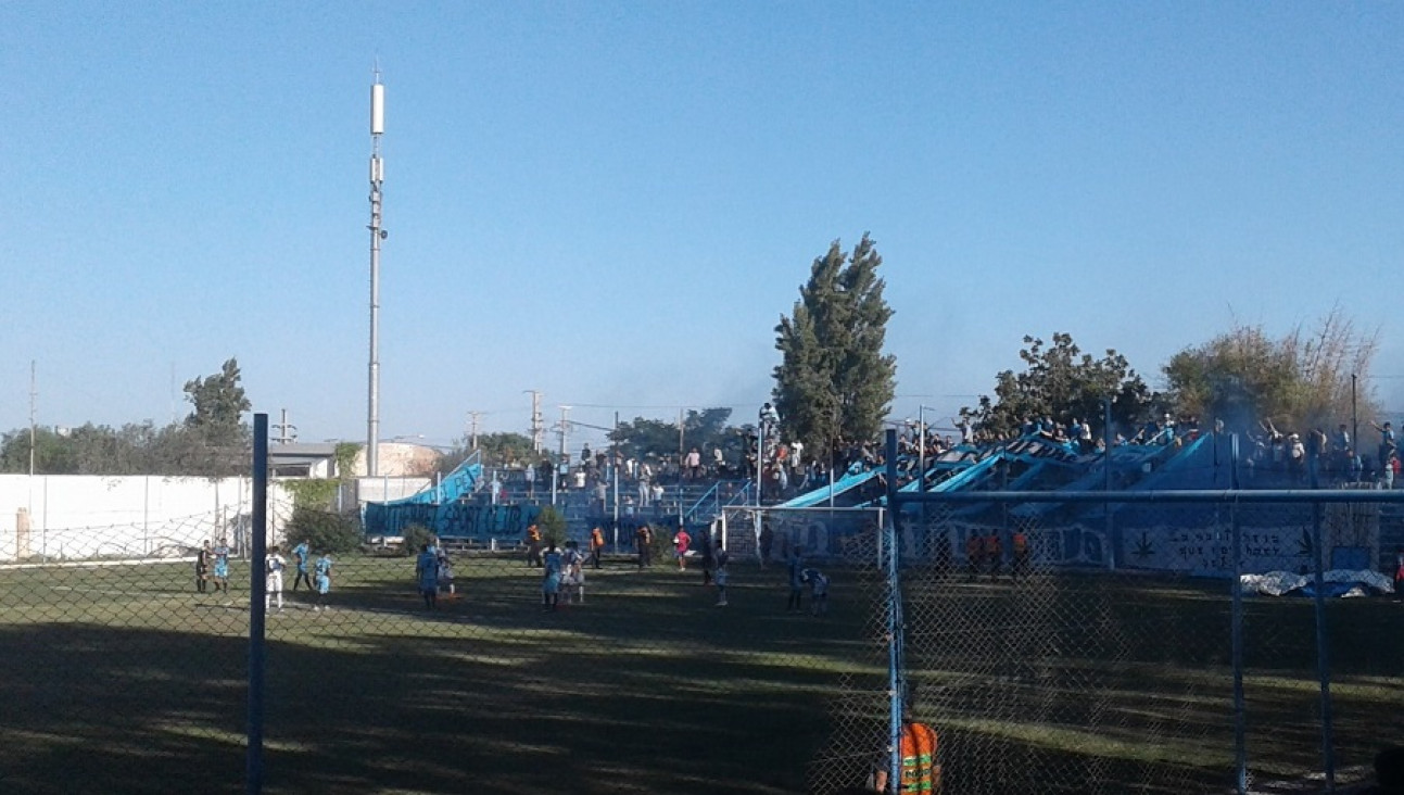 imagen Se despidió con una derrota ante su gente