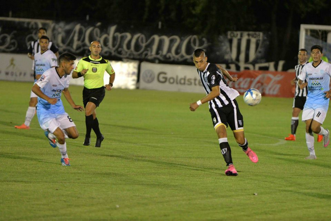 imagen Deportivo Maipú y Huracán Las Heras se verán las caras en el debut