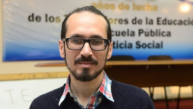 imagen Para Henríquez, las reformas educativas degradan la calidad de la enseñanza