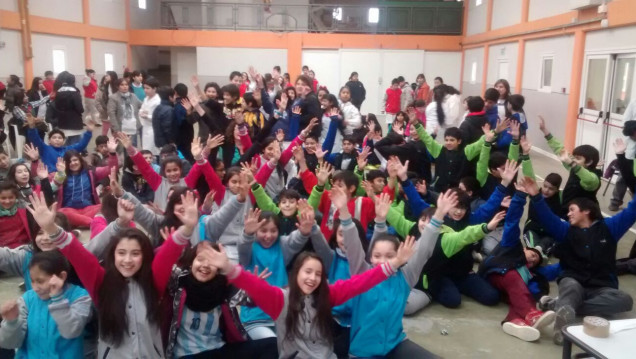 imagen "El bullying es hacer creer a alguien que no sirve para nada"