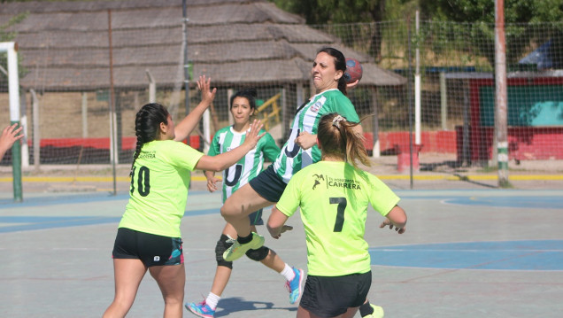 imagen Balonmano femenino: A paso firme
