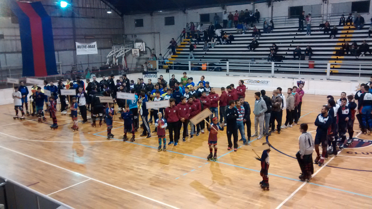 imagen  Mendoza recibe al mejor hockey del país