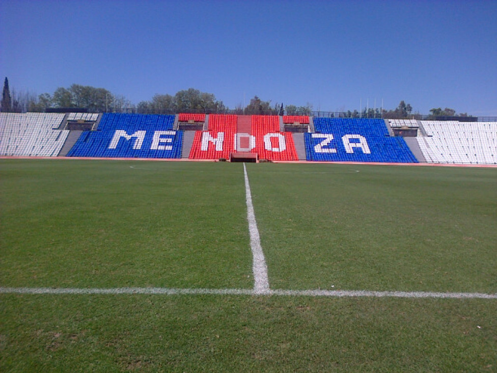 imagen El Malvinas Argentinas se prepara para un nuevo clásico maipucino