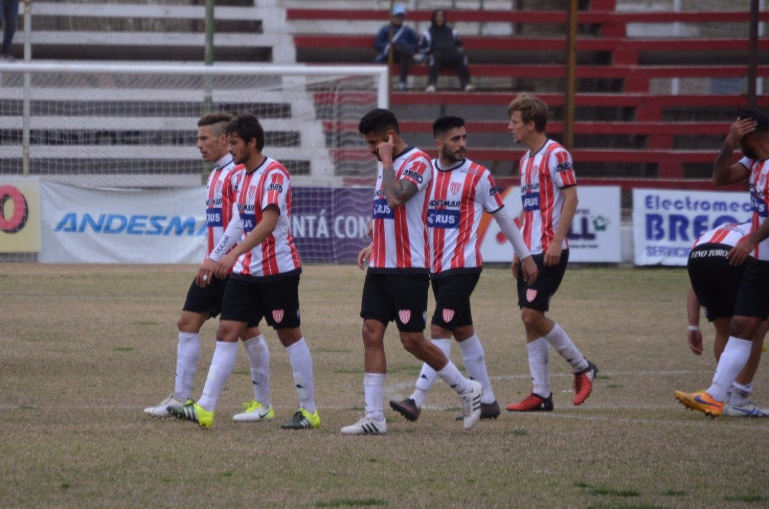imagen León dormido