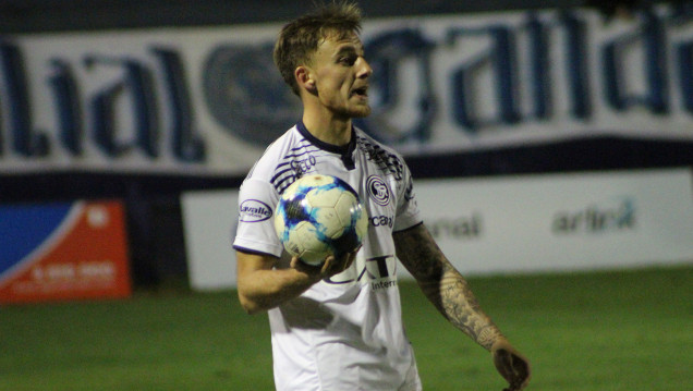 imagen El dueño del lateral