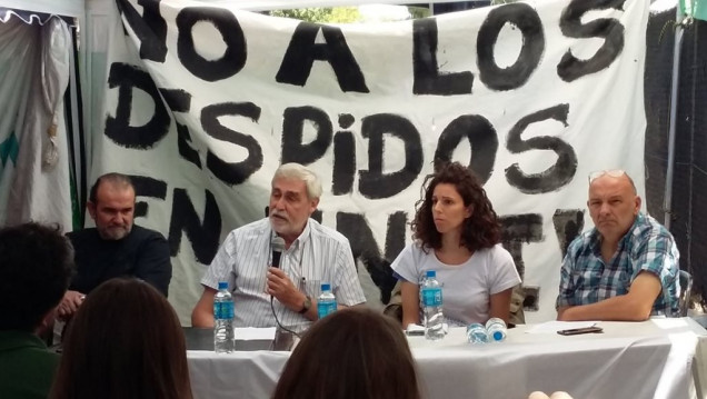 imagen Despidos en el Conicet: "El Estado es responsable del destino de los investigadores"