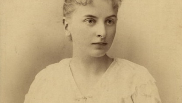 imagen Sujetas: Inessa Armand