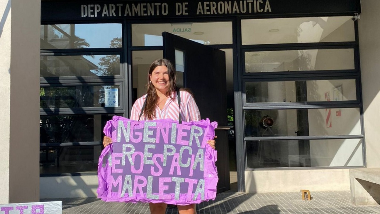 imagen "Puedo decir que soy la primera ingeniera espacial de la Argentina y eso me enorgullece"
