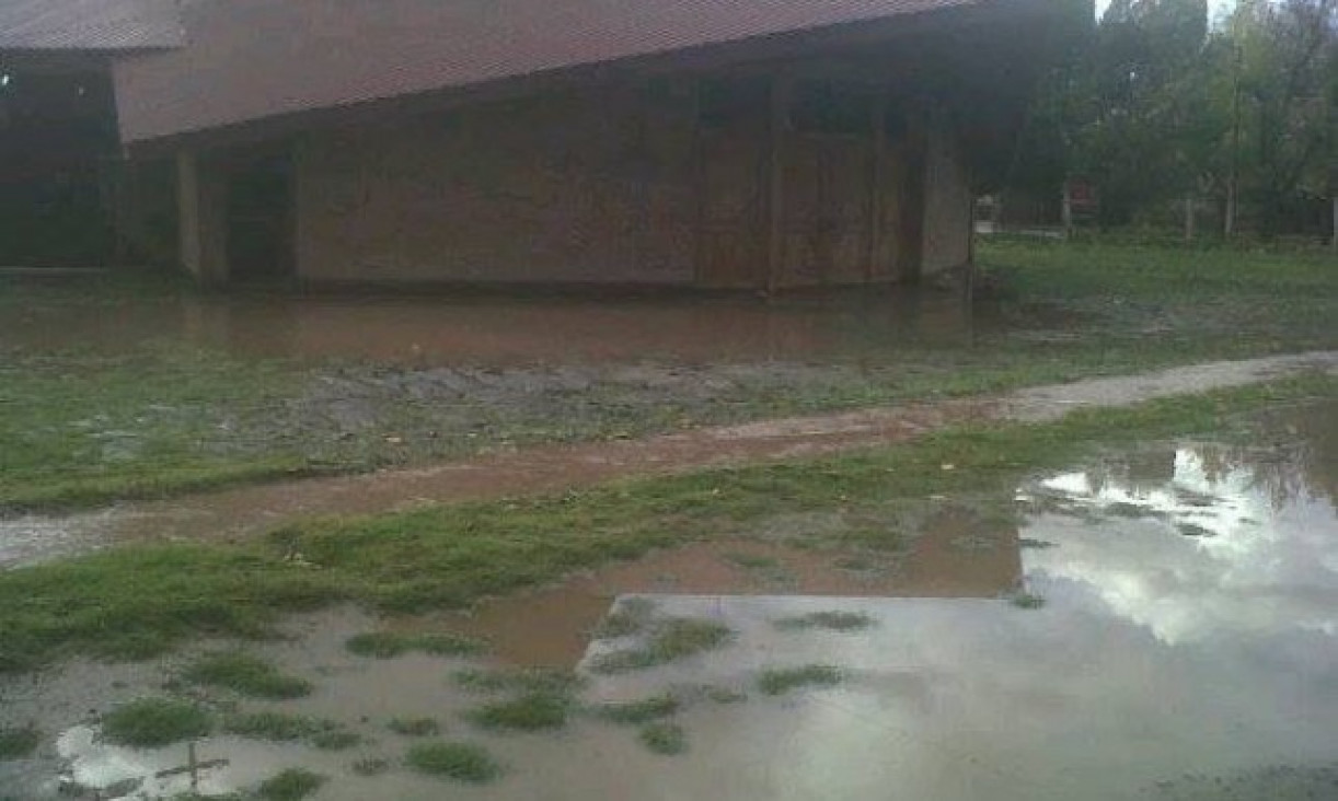 imagen Más de 60 familias fueron evacuadas en el Valle de Uco por las inundaciones