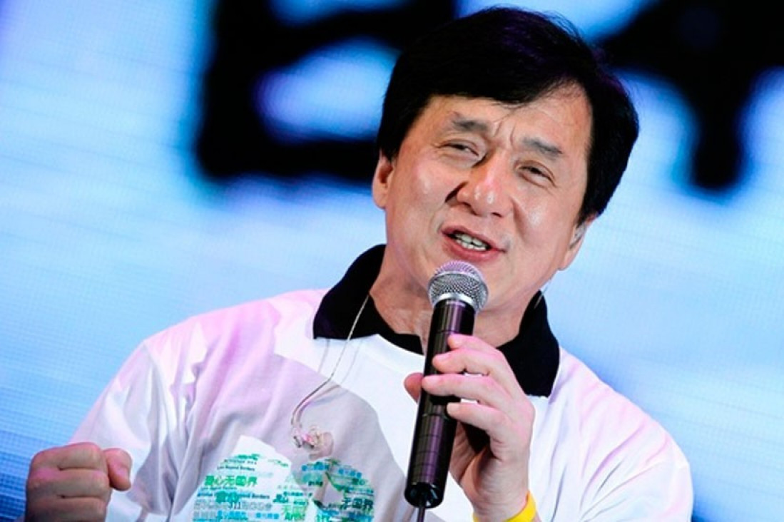 imagen Profe Paradiso: "Como cantante, Jackie Chan es buen actor"