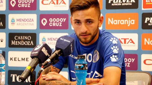 imagen Elías: "Uno siempre trabaja para estar entre los once"