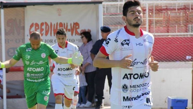 imagen Joan Juncos: "No podemos encontrar el juego, no sé si serán nervios o ansiedad"