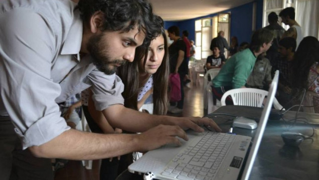 imagen [MÓVIL] Se extiende la convocatoria de los Premios Dr. Gustavo Kent.