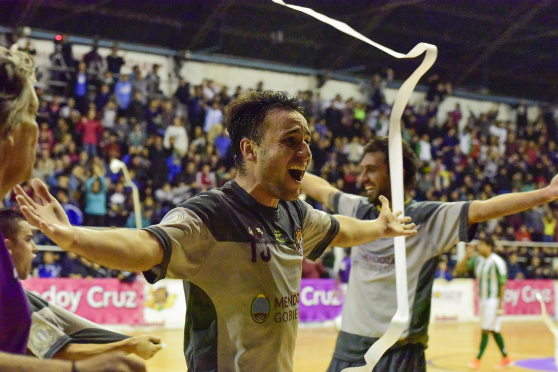 imagen En busca del tricampeonato