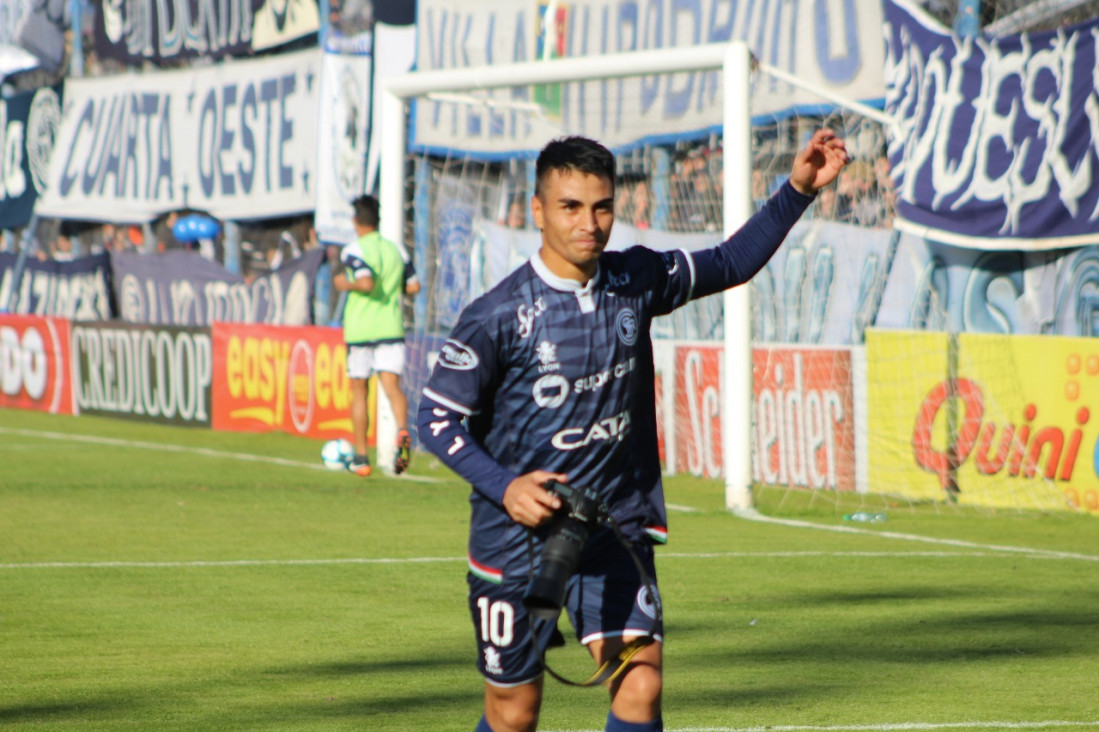 imagen Tres al hilo