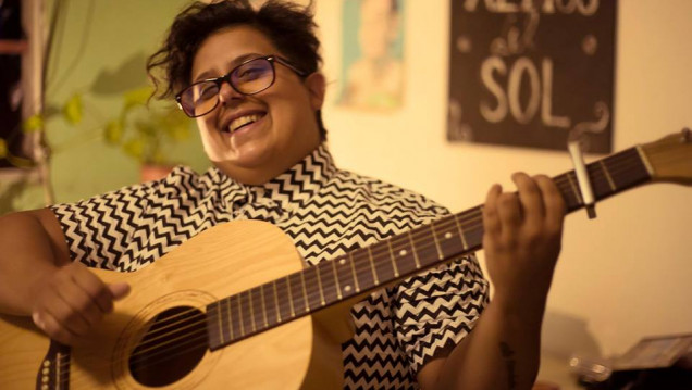 imagen La uruguaya Luciana Mocchi canta en el ciclo Wanaku