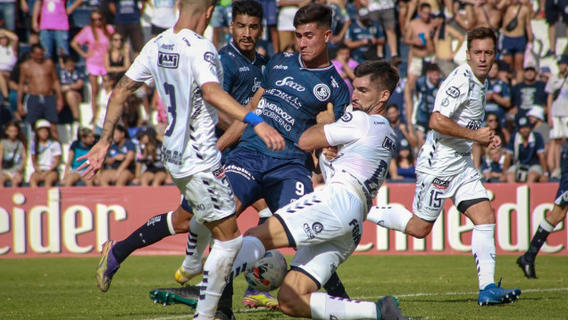 imagen Independiente Rivadavia buscará traer los tres puntos de Adrogué