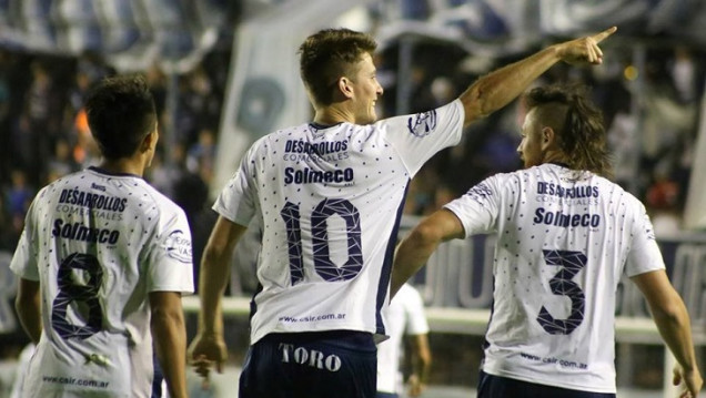 imagen La Lepra se trajo un valioso empate de Tandil