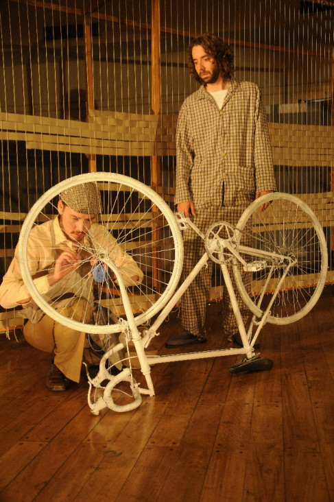 imagen El teatro de Arístides Vargas en escena para celebrar los 90 años del Independencia