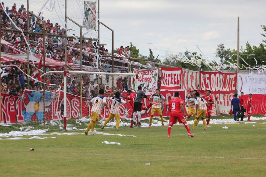 imagen Con la cabeza en la revancha