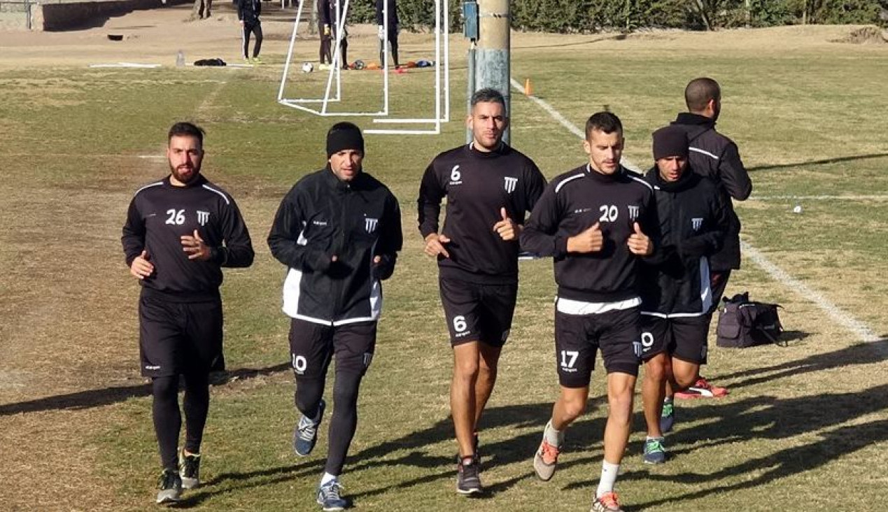 imagen El Lobo puso primera