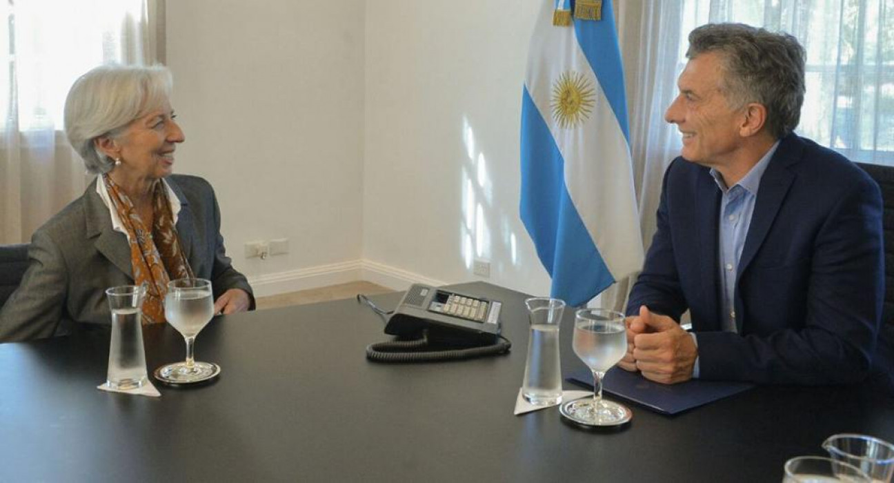 imagen El Gobierno paga con imagen negativa la vuelta al FMI