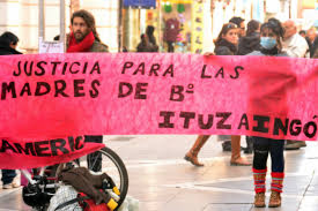 imagen Madres de Ituzaingó en pie de lucha
