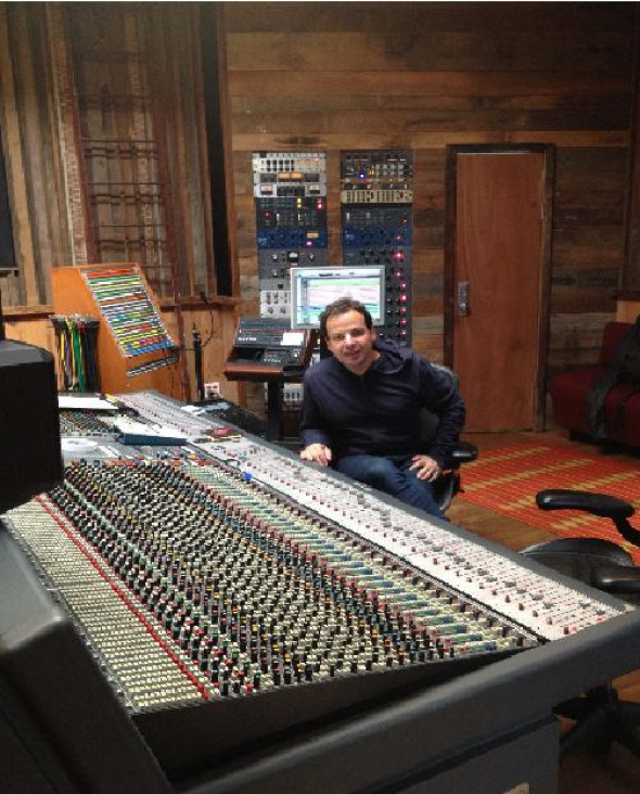 imagen Carli Begueri, un ingeniero de sonido que da la nota en Nueva York