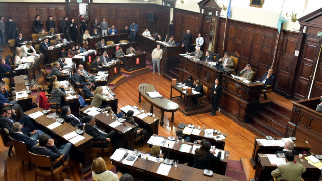 imagen Idas y vueltas legislativas para la sesión especial de Convenio Colectivo e ítem Aula