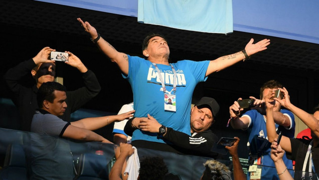 imagen El desopilante saludo de Diegote en "QTH"
