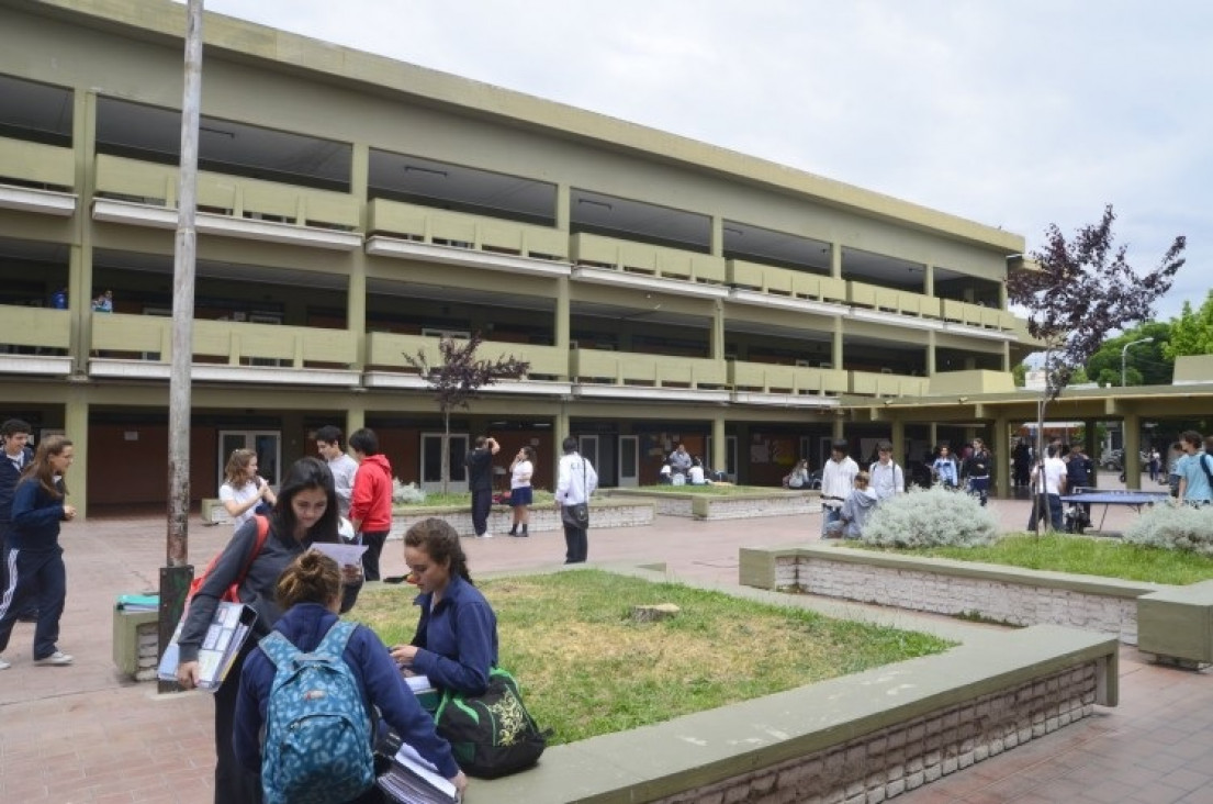 imagen Colegios de la UNCUYO tendrán una semana más de clases para completar el calendario académico 