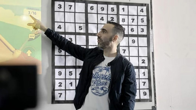 imagen Damián Ortiz, el profe "influencer" que enseña matemáticas